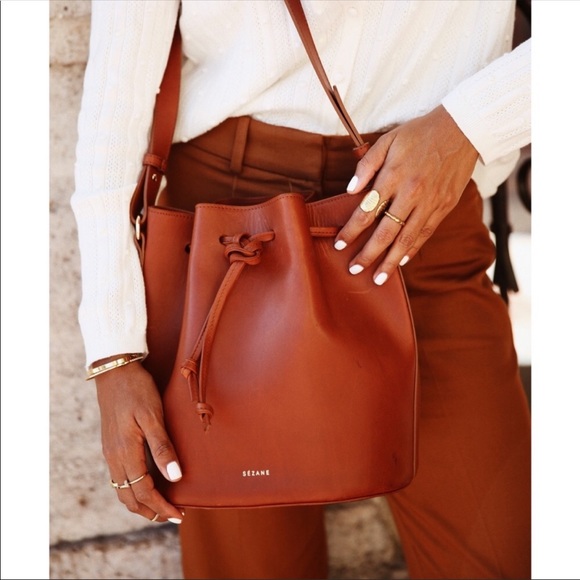 Sezane Handbags - Sèzane Farrow bucket bag in Camel